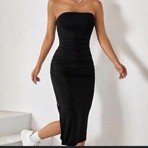 Elegant Black Strapless Dress